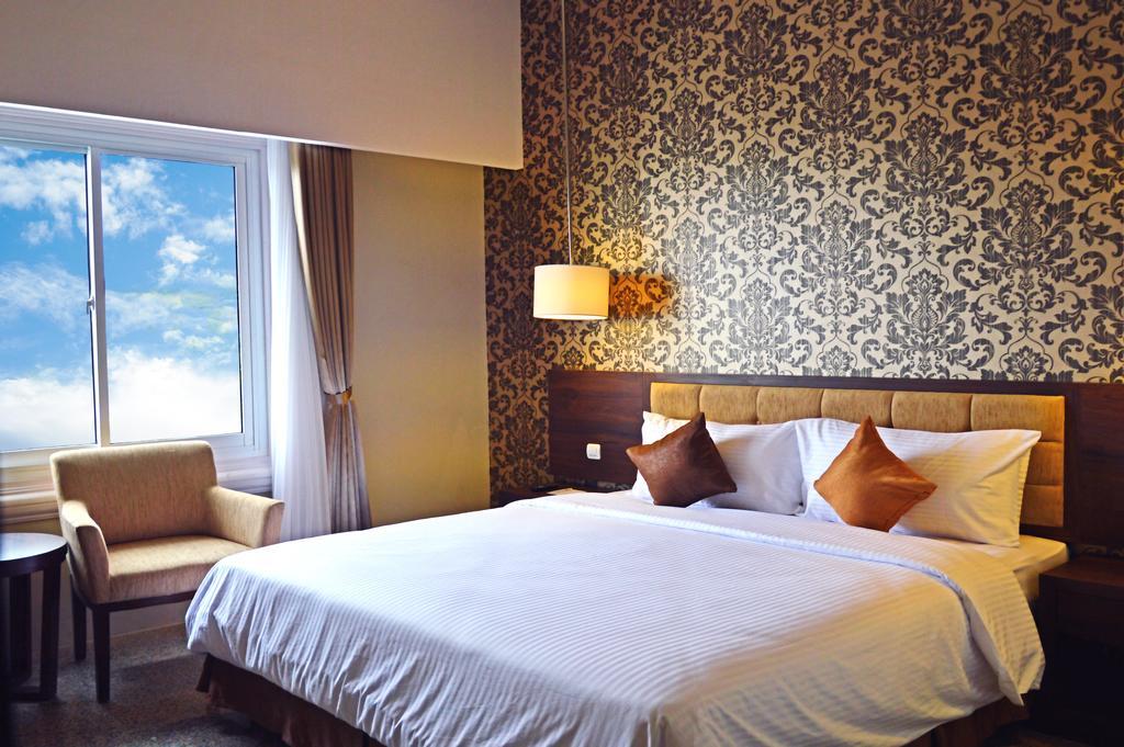 Hotel Safira Magelang Værelse billede